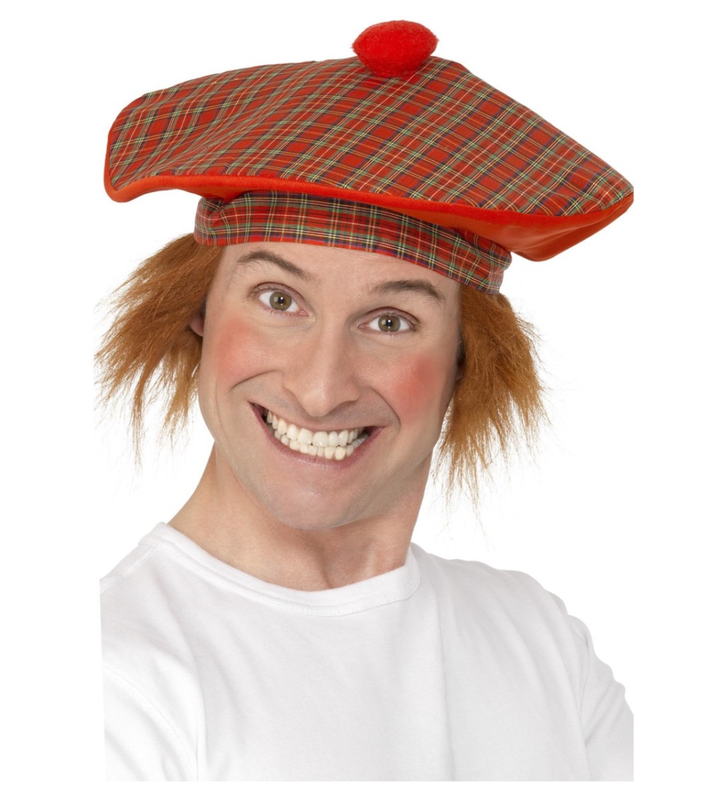 Škótska čapica s vlasmi